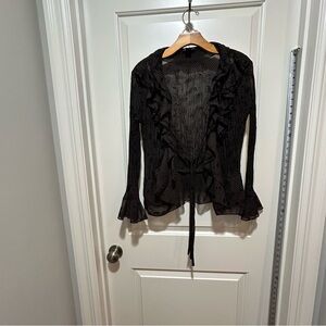 Caelian Elegant Black and white polka dot women’s size M Ruffled Top. LIKE NEW.